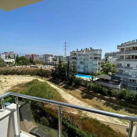 Orion Hill Apartment